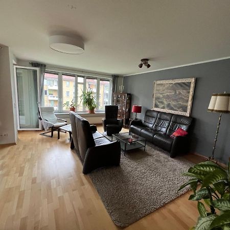Zwischen Draegerpark Und Dem Stadtpark Apartment Lubeck Exterior photo